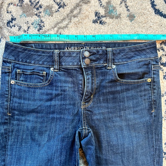 American Eagle Outfitters Artist Crop Stretch Jeans Size 10 - Picture 4 of 5